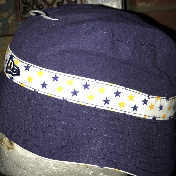 New Era Buffalo Sabres Bucket Hat - Picture 2 of 5